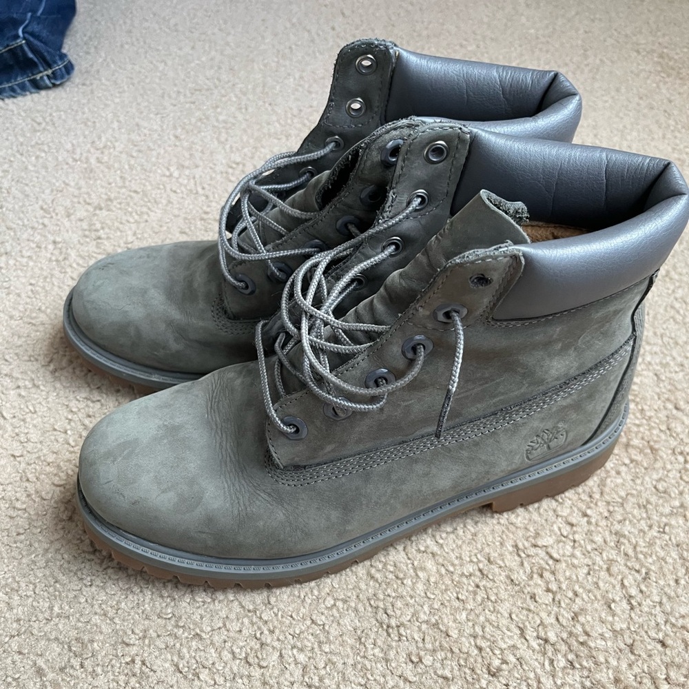 Timberland Gray Boots Rugged Suede Ankle